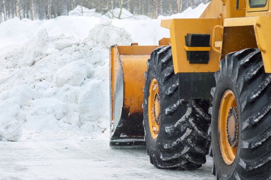 CR Landscape Stonework's Commercial Snow Plowing