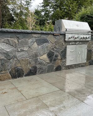 Mason for Outdoor Kitchen in Hudson, MA (4)