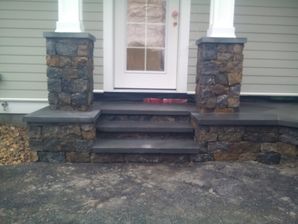 Beautiful Entryway and Garage Entryway Stone Installation in Hudson, MA (1)
