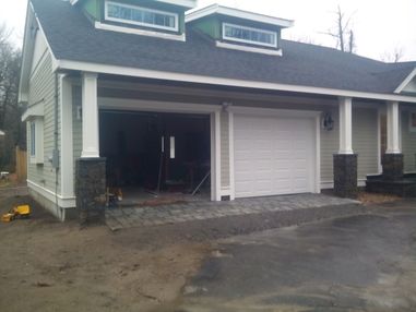 Beautiful Entryway and Garage Entryway Stone Installation in Hudson, MA (3)